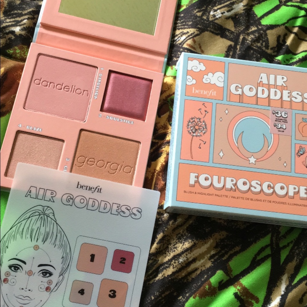 Benefit Airgoddess Fouroscope